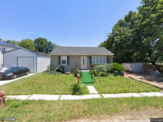 House image located at Keyport, NJ 07735