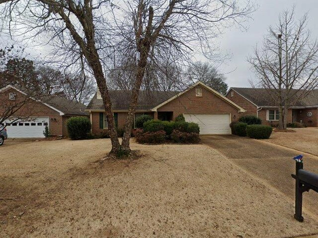 House image located at Belleville, IL 62221