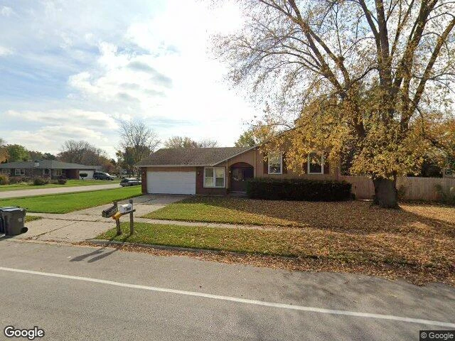 House image located at Elgin, IL 60123