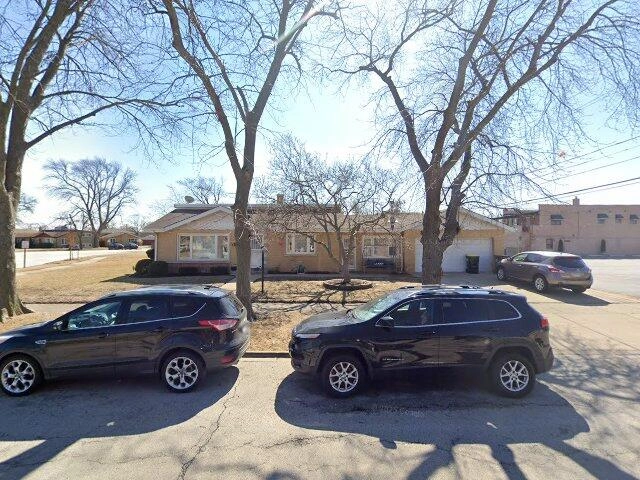 House image located at Evergreen Park, IL 60805