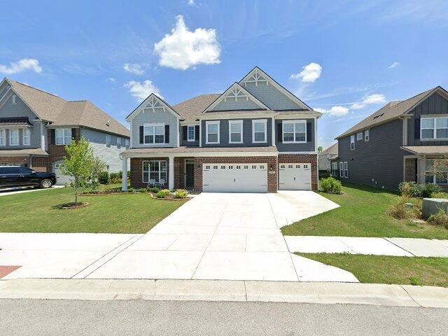 House image located at Indianapolis, IN 46239