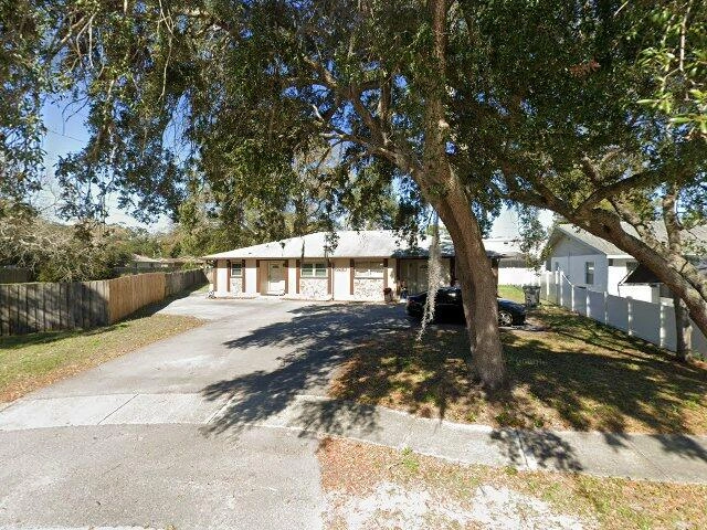 House image located at Saint Petersburg, FL 33702