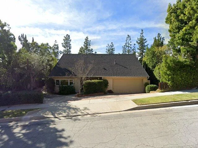House image located at La Canada Flintridge, CA 91011