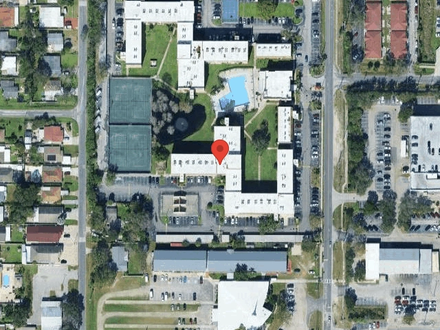 House image located at Tampa, FL 33614