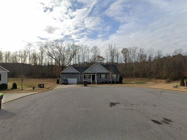 House image located at Sebring, FL 33876