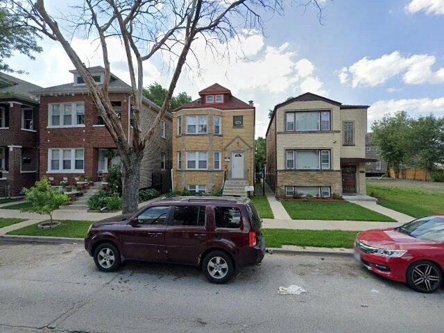 House image located at Chicago, IL 60629