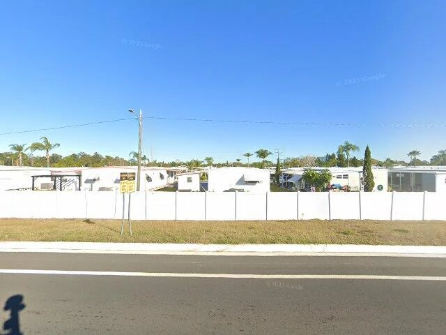 House image located at Tarpon Springs, FL 34689