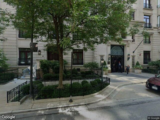 House image located at Chicago, IL 60610