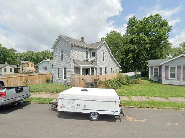 House image located at Middletown, OH 45044