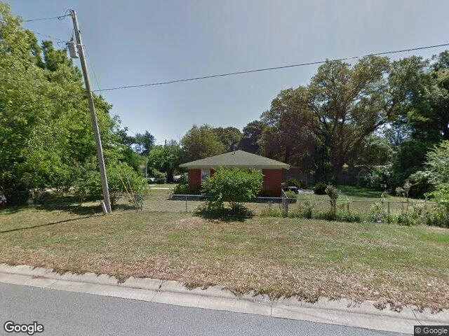 House image located at Pensacola, FL 32506