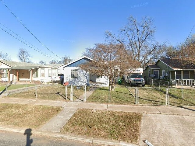 House image located at San Antonio, TX 78204