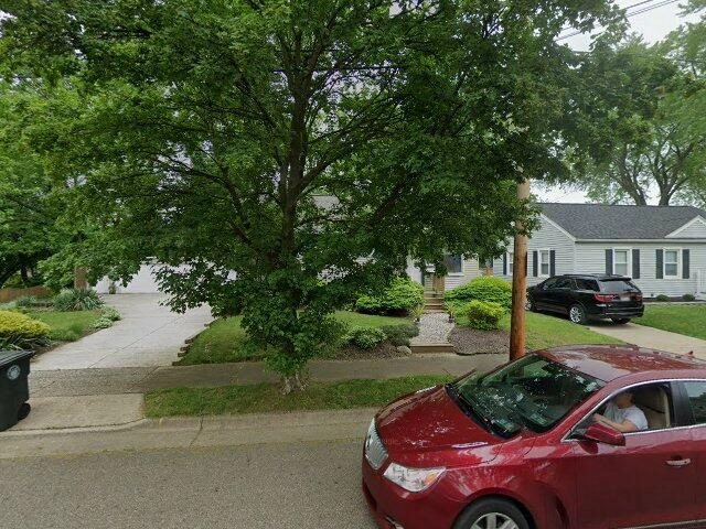 House image located at Akron, OH 44310