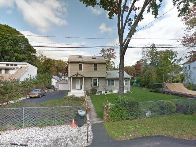 House image located at Mahopac, NY 10541