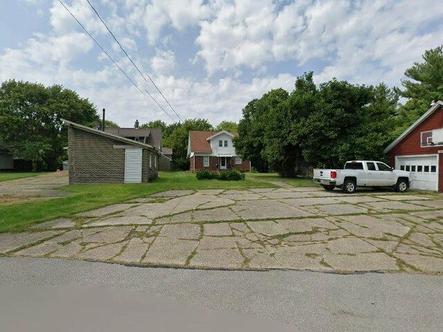 House image located at Conneaut, OH 44030