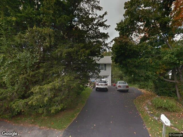 House image located at Mahopac, NY 10541