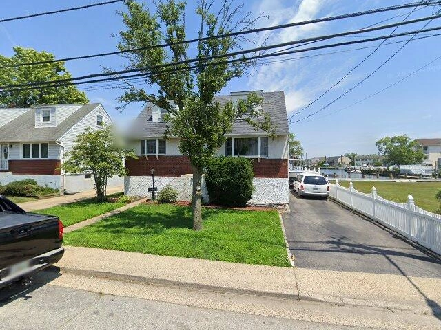 House image located at Freeport, NY 11520