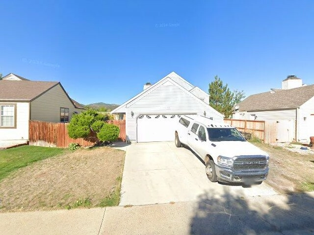 House image located at Littleton, CO 80128