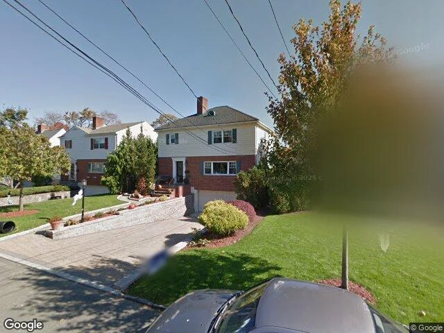 House image located at Scarsdale, NY 10583