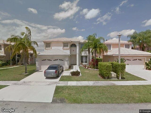 House image located at Hollywood, FL 33029