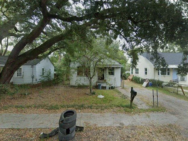 House image located at North Charleston, SC 29405