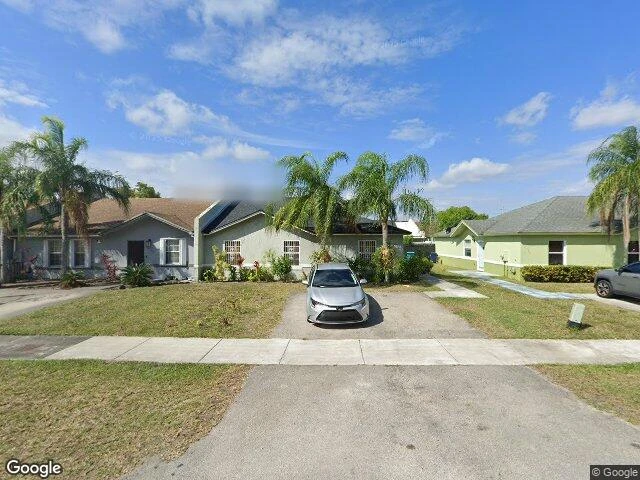 House image located at Miami, FL 33176