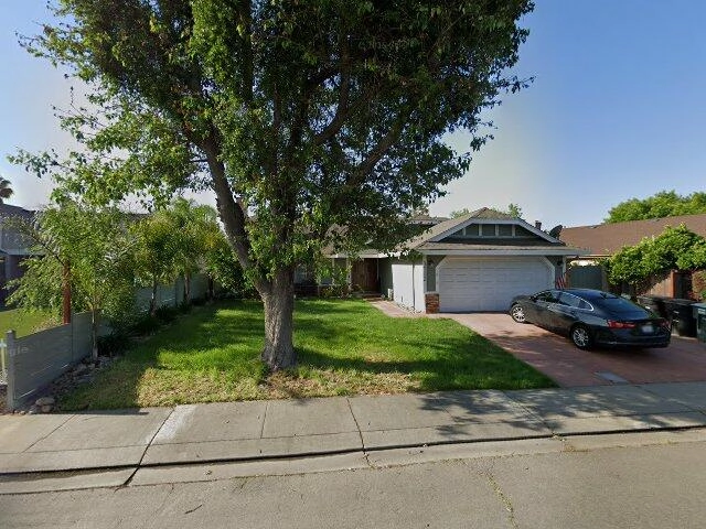 House image located at Modesto, CA 95356