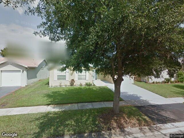 House image located at Hollywood, FL 33025