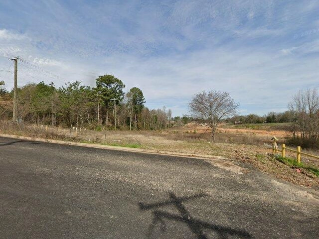 House image located at Parkton, NC 28371