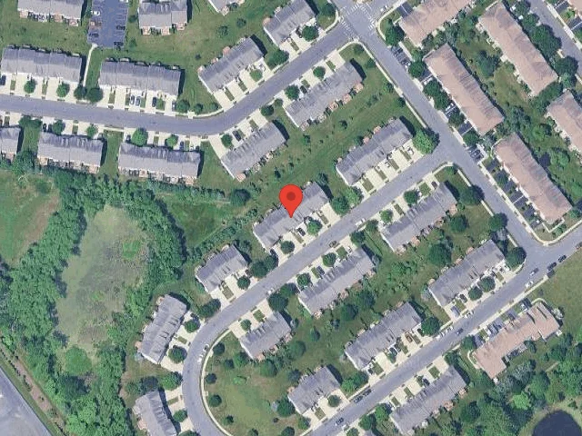 House image located at Riverton, NJ 08077