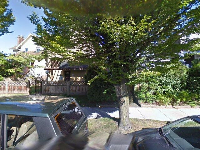 House image located at Louisville, KY 40211