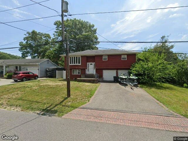 House image located at Islip, NY 11751