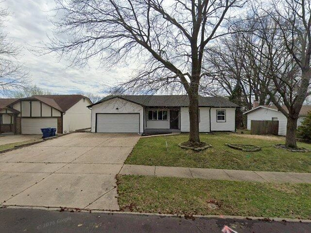 House image located at Florissant, MO 63033