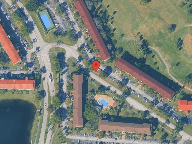 House image located at Hollywood, FL 33027