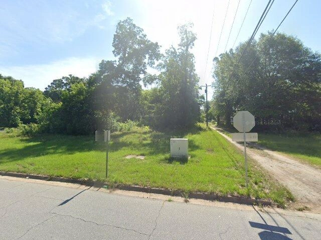 House image located at Bloomington, IL 61701