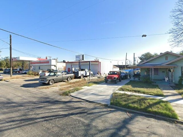 House image located at San Antonio, TX 78210