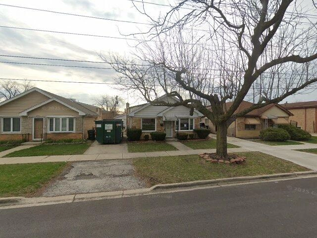 House image located at Bellwood, IL 60104