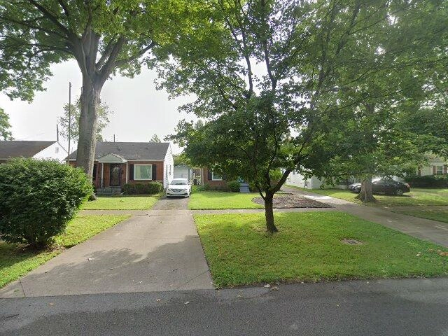 House image located at Louisville, KY 40205