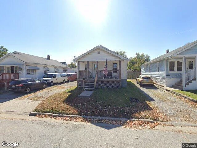 House image located at Wood River, IL 62095