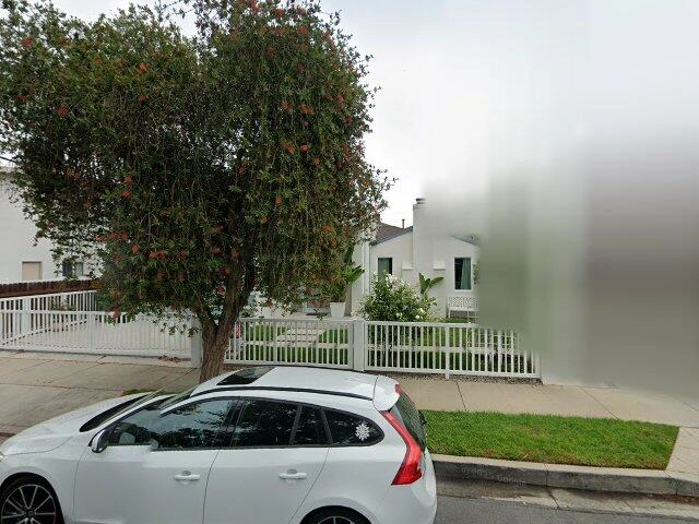 House image located at Los Angeles, CA 90049