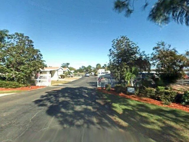 House image located at Frostproof, FL 33843