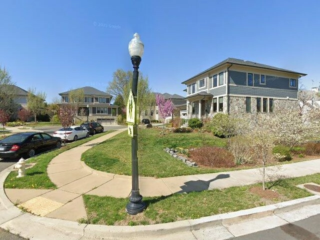 House image located at Arlington, VA 22204