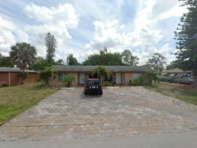 House image located at Cape Coral, FL 33904