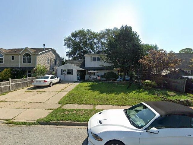 House image located at Levittown, NY 11756
