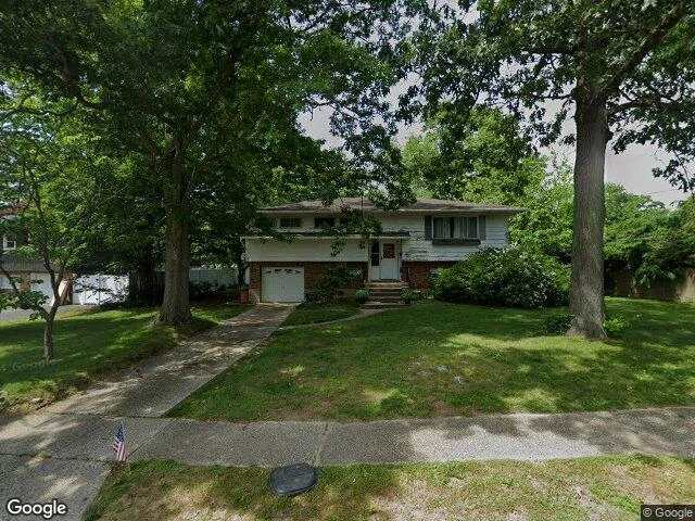 House image located at Smithtown, NY 11787