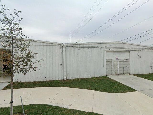 House image located at Houston, TX 77057