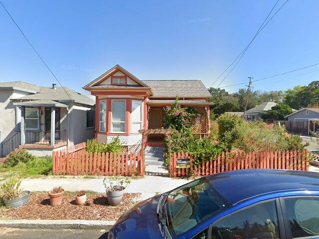 House image located at Martinez, CA 94553