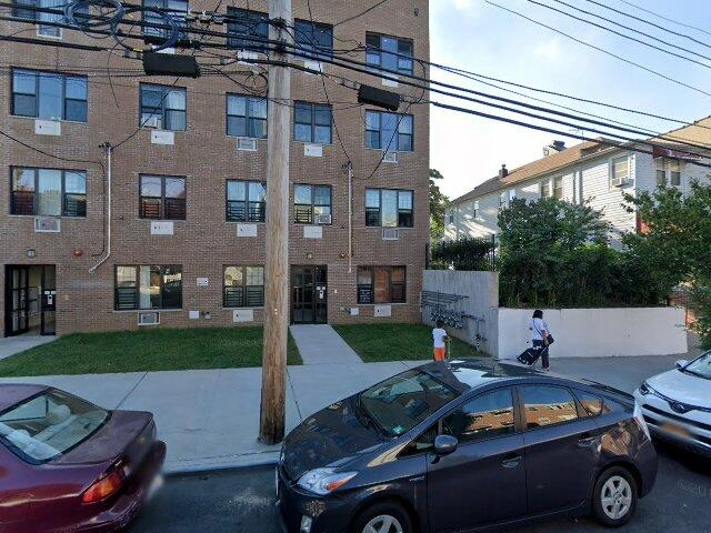 House image located at Indianapolis, IN 46208