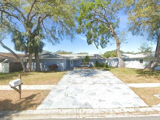 House image located at Largo, FL 33778