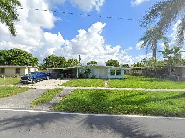 House image located at Miami, FL 33165
