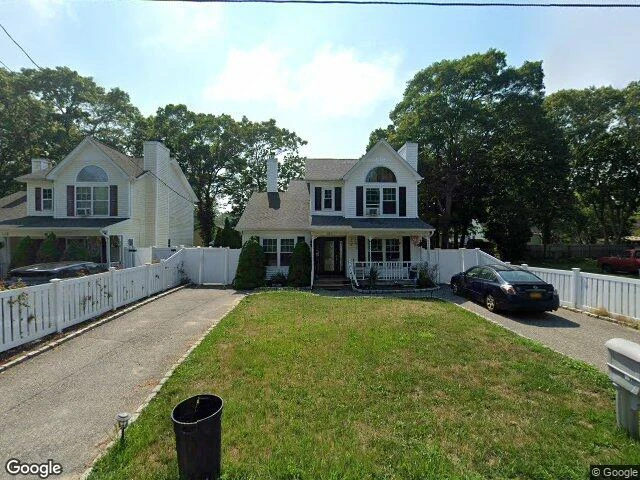 House image located at Mastic Beach, NY 11951